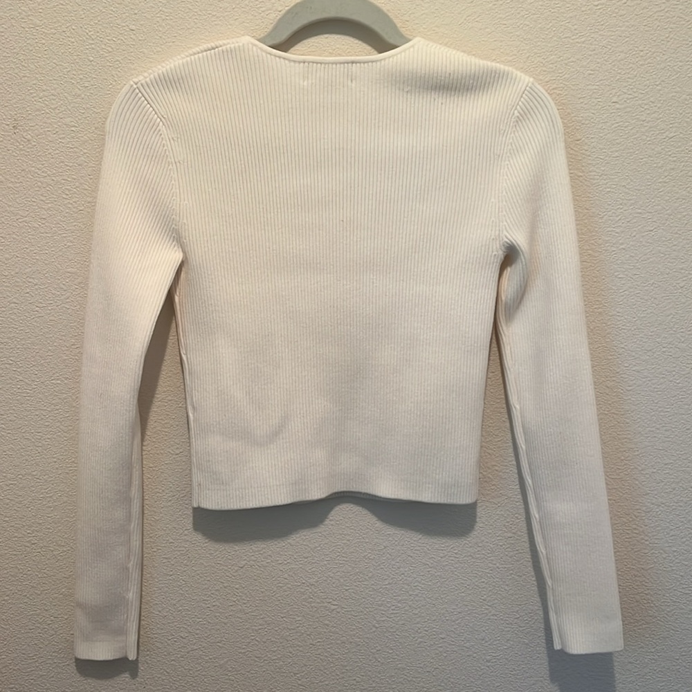 Elegant Cream Ribbed Square Neck Top - Picture 4 of 5